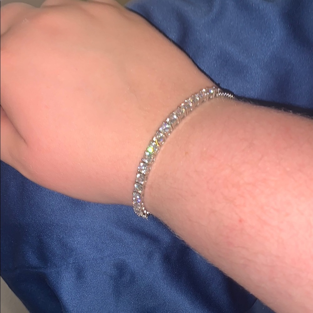Elegant Silver Bracelet